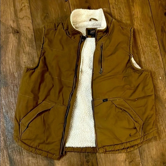 Lee Brown Sherpa-Lined Vest size L - Picture 1 of 3